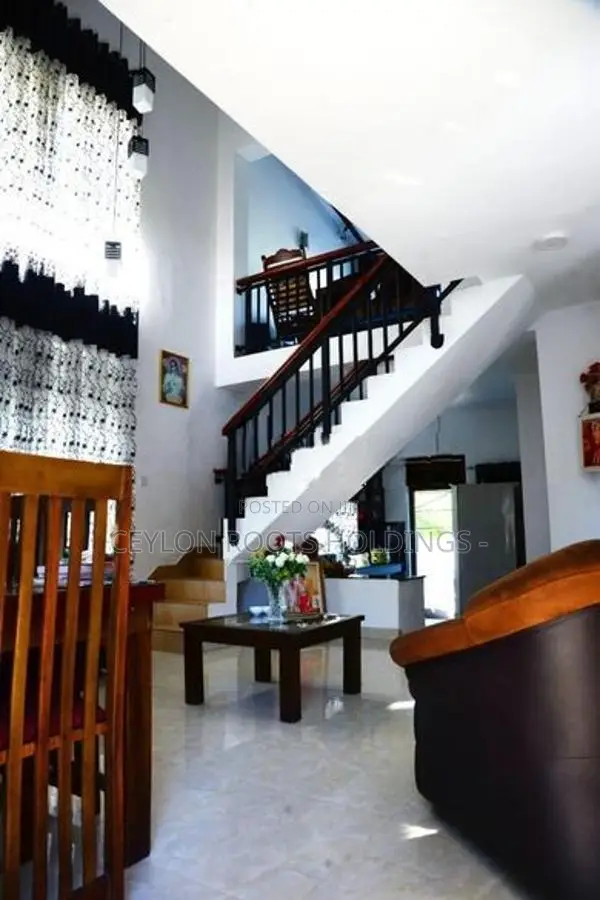 Beautiful New Two Story House for Sale in Near Pamunuwa Rd, Maharagama
