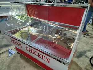 කුකුල් මස් සහ මාළු ශීතකරන. Chicken & Fish Display Coolers