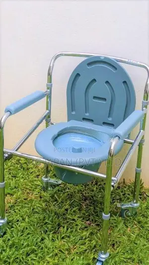 Commode Chair With Wheel - Foldable