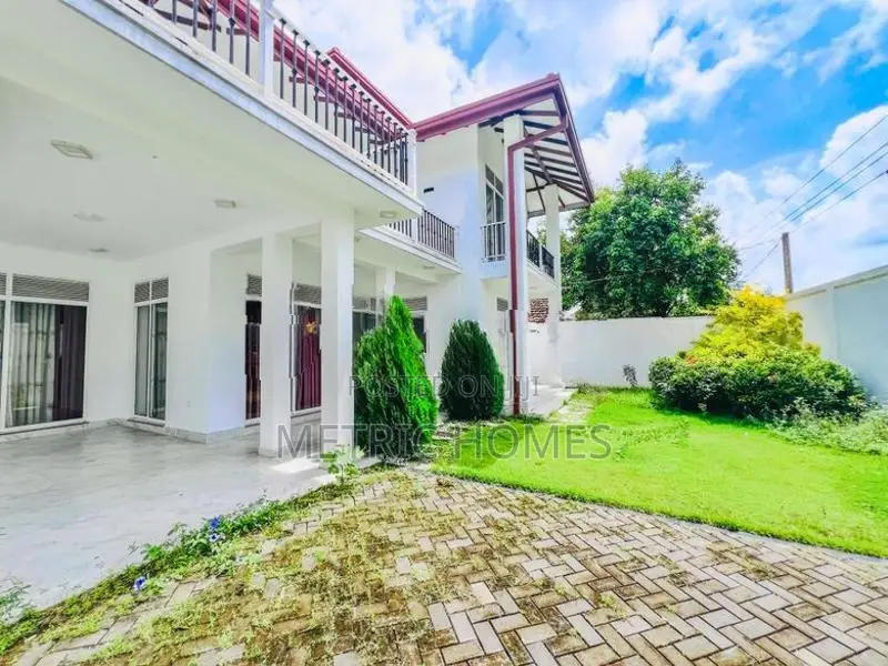 5 Room with complete luxury house sale adiambalama