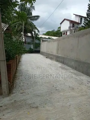 Bare Land for Sale in Pita Kotte