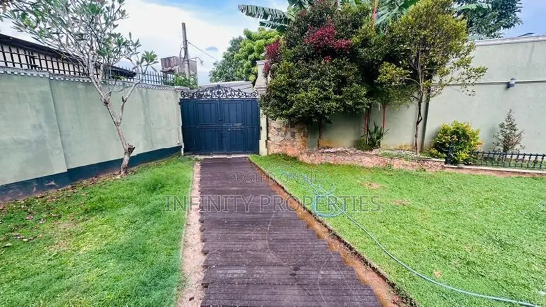 10 P Land Sale At Medawelikada Road Rajagiriya