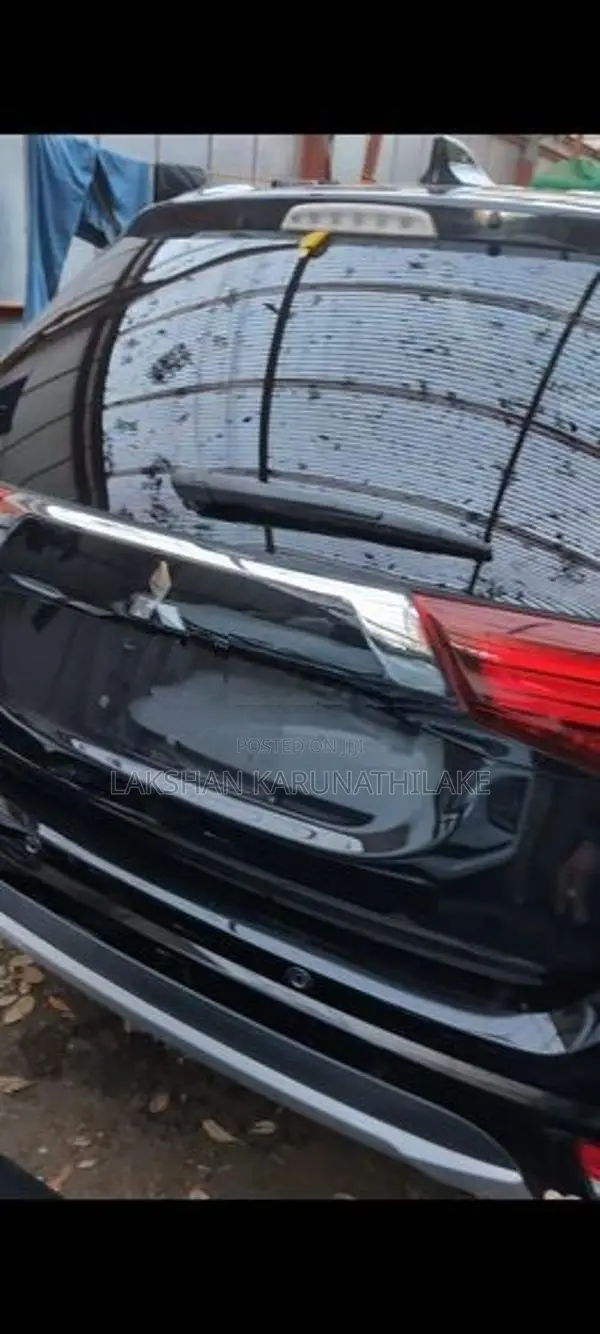 Outlander GG2W dickey door