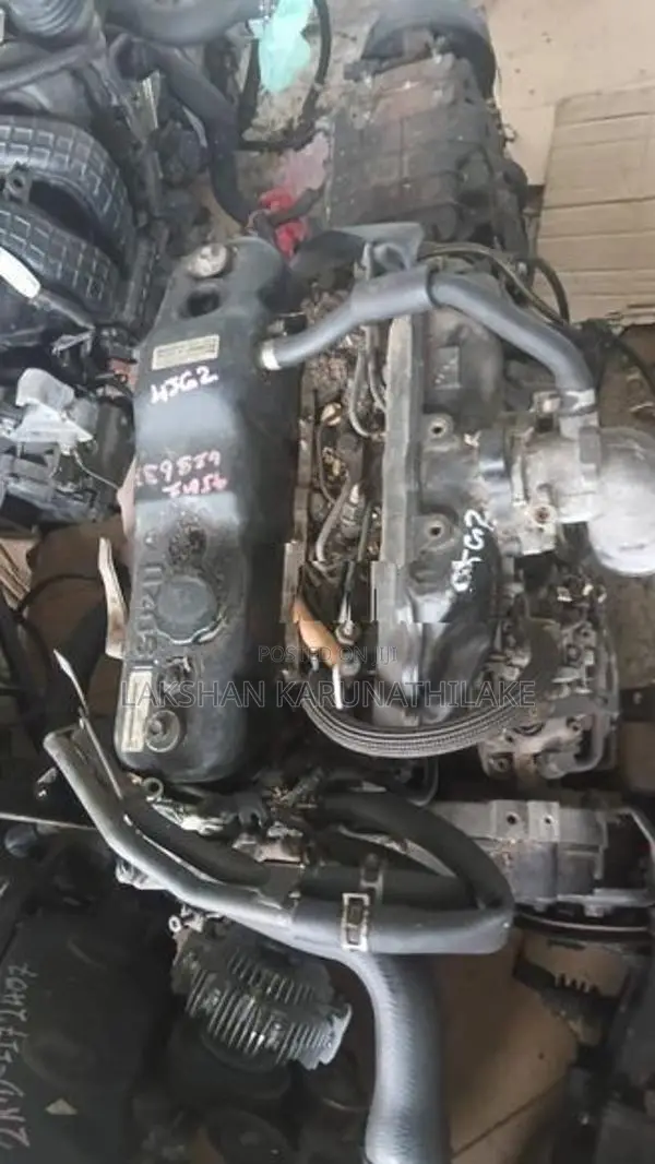 Isuzu 4JG2 Engine with Gear Box Complete