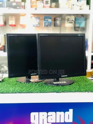 19 Inch Square Monitors Used