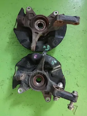 Honda Fit GP5 Front Hub with Nuckle arm set