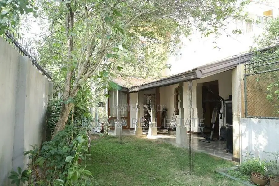 4BR Elegant House in 10 P Land for Sale Kotikawatta (SH 14167)