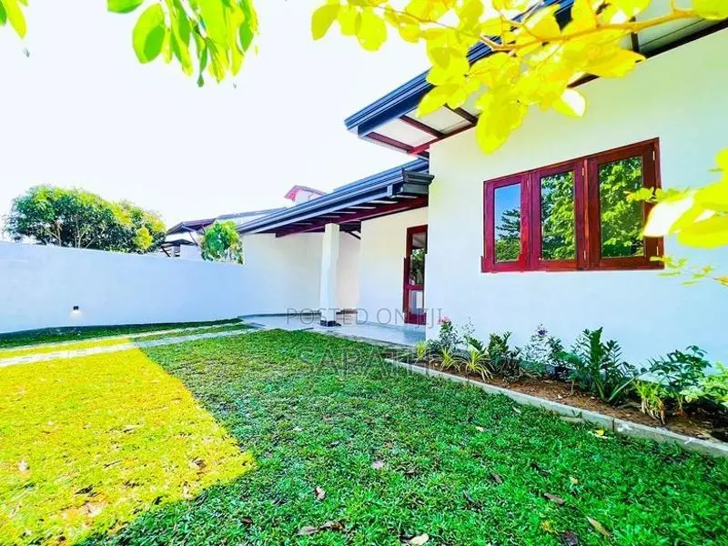Beautiful Brand New House Sale Malabe