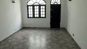 Colombo 4 : 6BR ( 10P) Luxury House for Sale near Galle Road