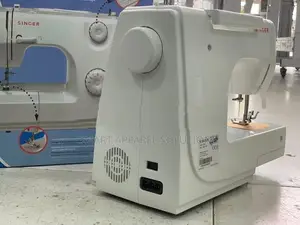 SINGER Zig Zag Portable Sewing Machine