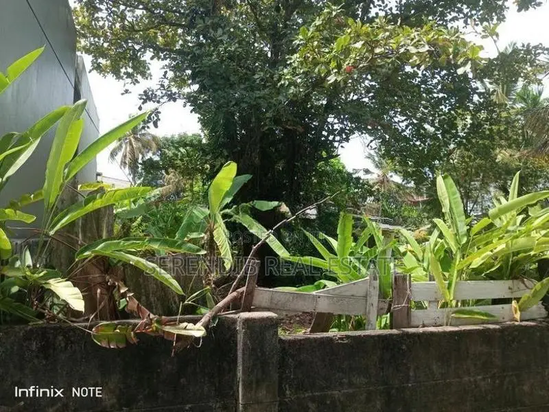 38 Perches Land Sale in Dehiwala