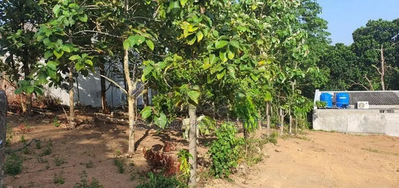 20-Perch Residential Land for Sale in Thalawathugoda | SL12880