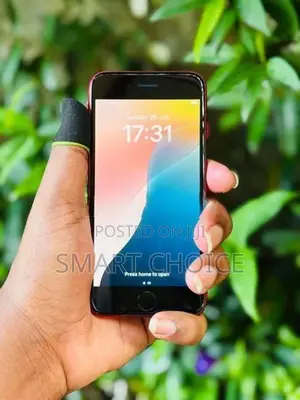 Apple iPhone SE 2 128GB (Used)
