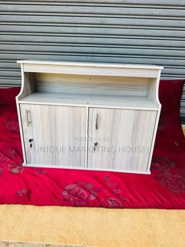 Modern R/made American white 2pcs Pantry cupboards