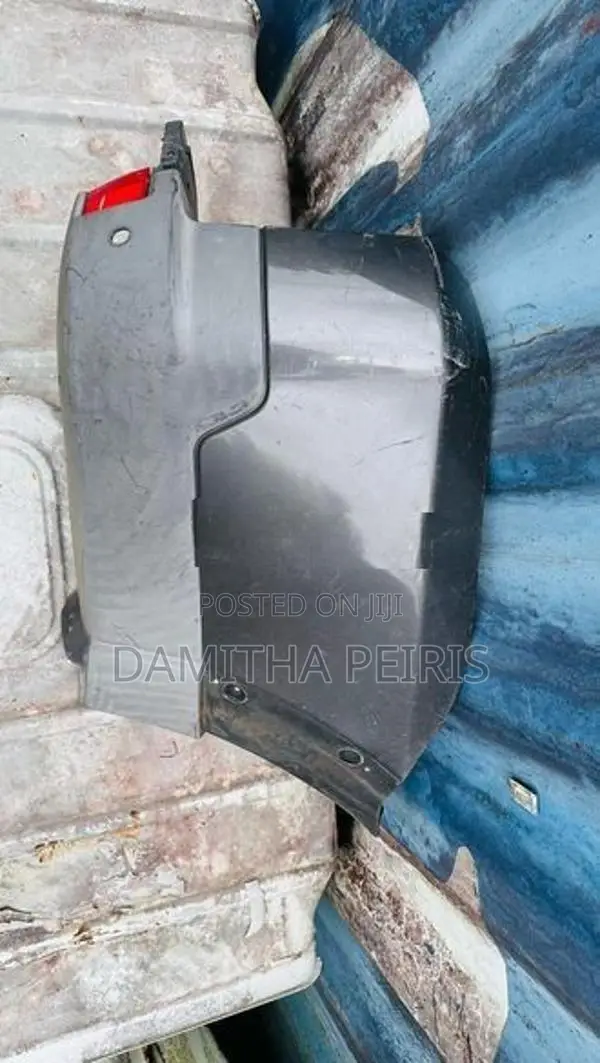 Mitsubishi Montero Buffer End