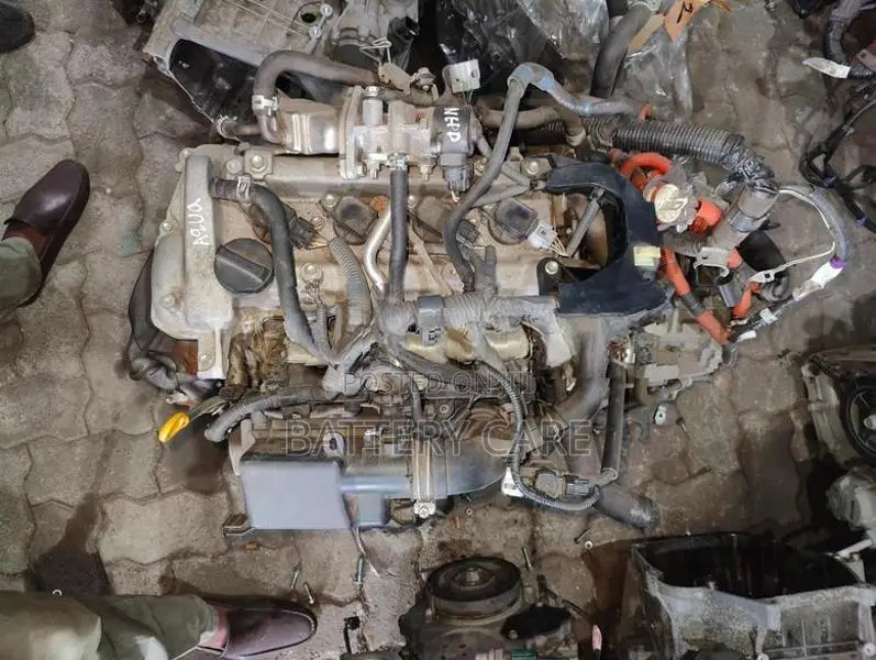 ENGINE BLOCK TOYOTA AQUA