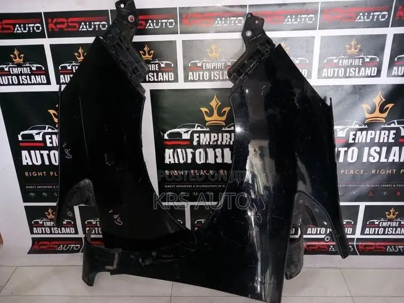 Honda Fit Shuttle -GP2 -Fender