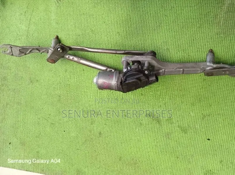 SUZUKI SPACIA MK32S WIPER INNER ARM WITH MOTOR