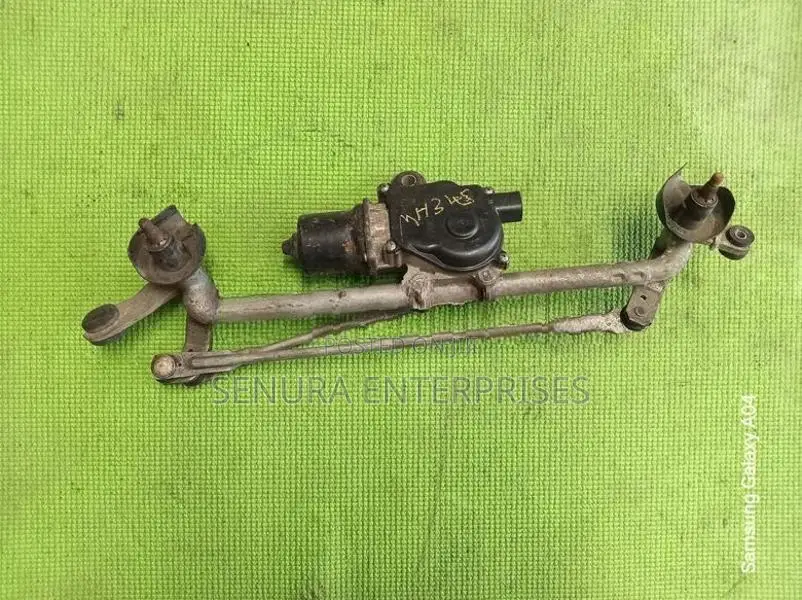 Suzuki Wagon R MH34S Wiper Inner Arm with Motor