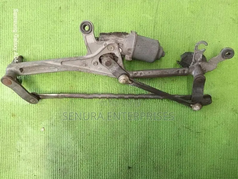 Honda CRZ 2012 Wiper Inner Arm with Motor