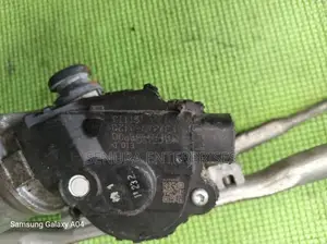 Suzuki Hustler MR41 Wiper Inner Arm with Motor