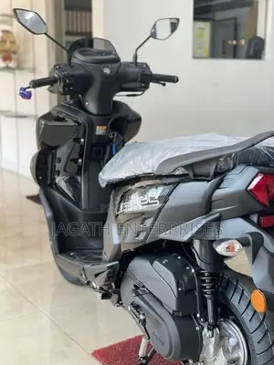 Yamaha RayZR RAY ZR 125 2025