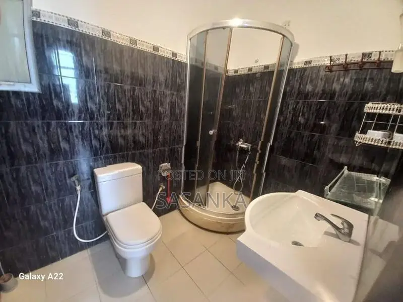 MOUNT LAVINIA Beach Road Luxury Apartment For Sale .....