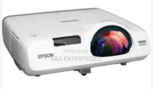 Epson EB-520 Short throw Projector