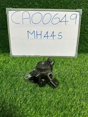 Suzuki WagonR (MH44S) Engine Mount
