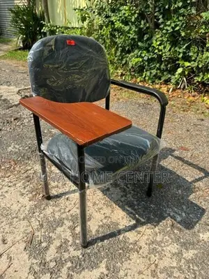 Piyestra Lecture Hall Chair