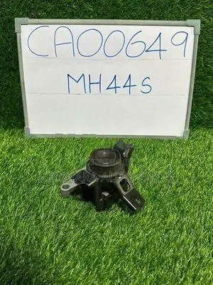 Suzuki WagonR (MH44S) Engine Mount