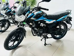Bajaj Discover 125 2025