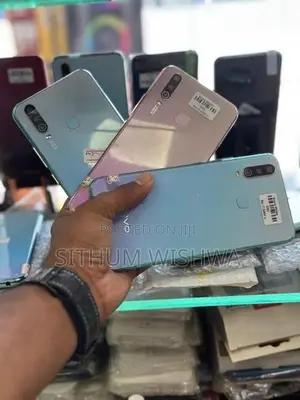 Vivo Y17 8GB/256GB (Used)