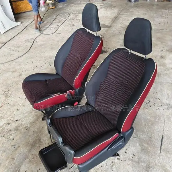 VITZ JEWELA KSP130 SEAT SET