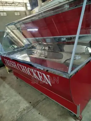 කුකුල් මස් සහ මාළු ශීතකරන. Chicken & Fish Display Coolers