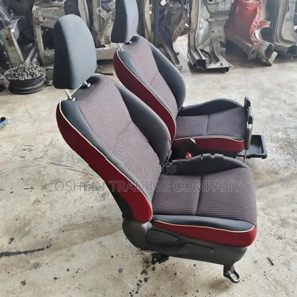 VITZ JEWELA KSP130 SEAT SET