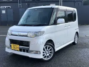 DAIHATSU TANTO LA37S TOOLBOX