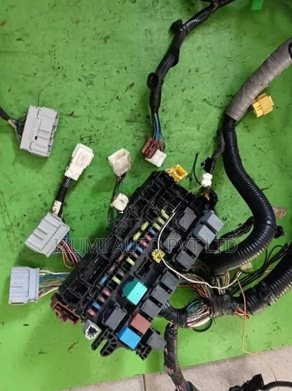 Honda Airwave Dashboard Wire Harness with Fuse Box