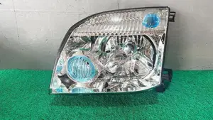 Nissan X-Trail NT30 Head Light