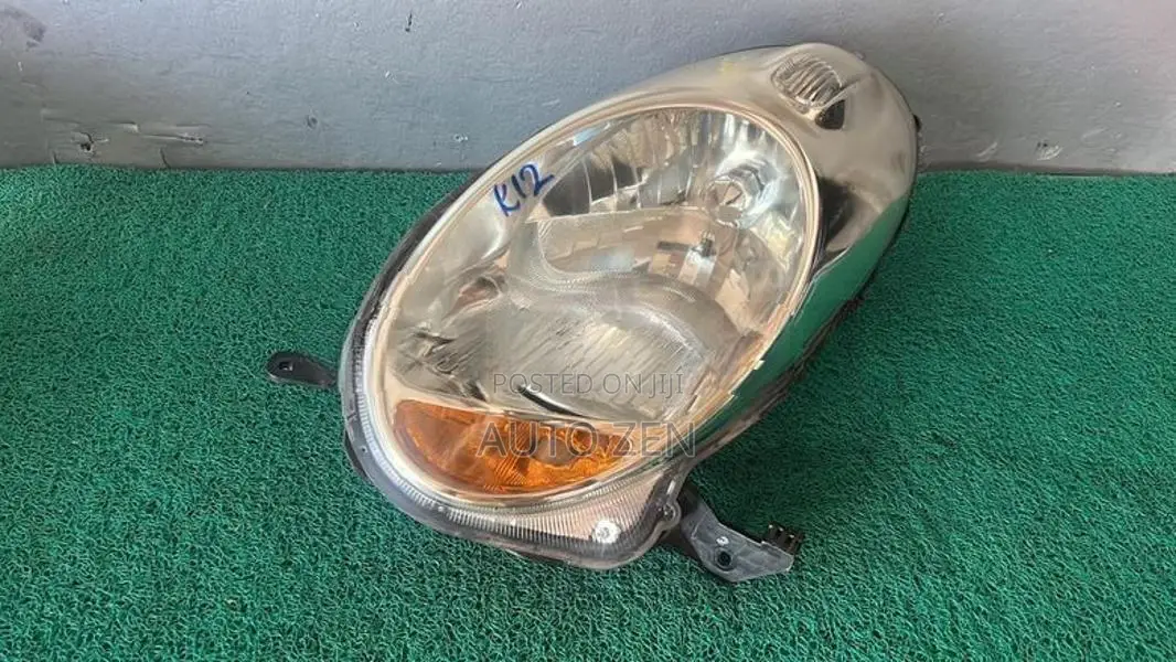 Nissan K12 March Head Light