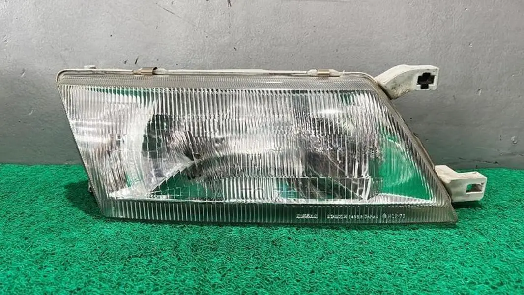 B14 head light