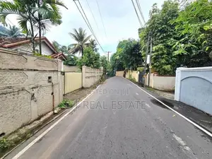 25P High Residential Land for Sale in Thalawathugoda