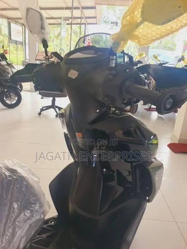 Yamaha RayZR 125 STREET RALLY 2026