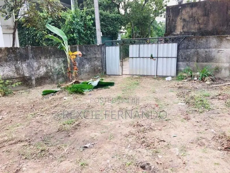 Bare Land for Sale Battaramulla