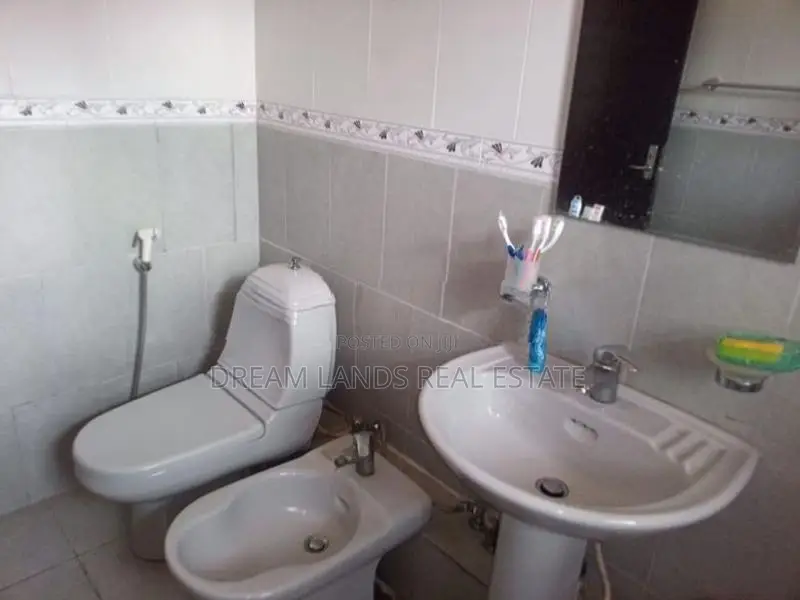 7Bed House for Sale in Athurugiriya (SP775)