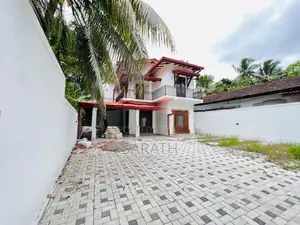 12.5 P With Luxury Brand New House In Athurugiriya