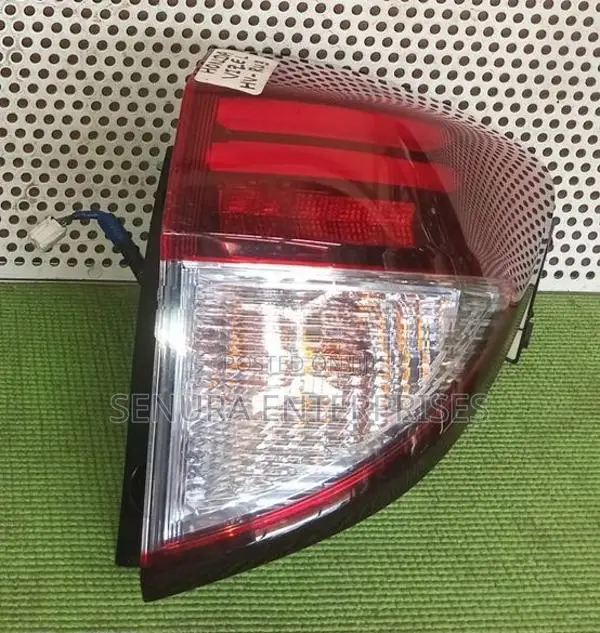 Honda Vezel Ru3 Tail Light Rh