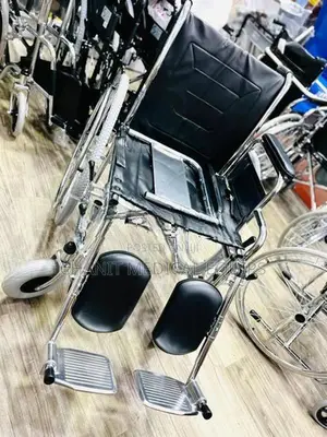 Wheelchair Arm Decline Leg Adjustable Rubber Tyre