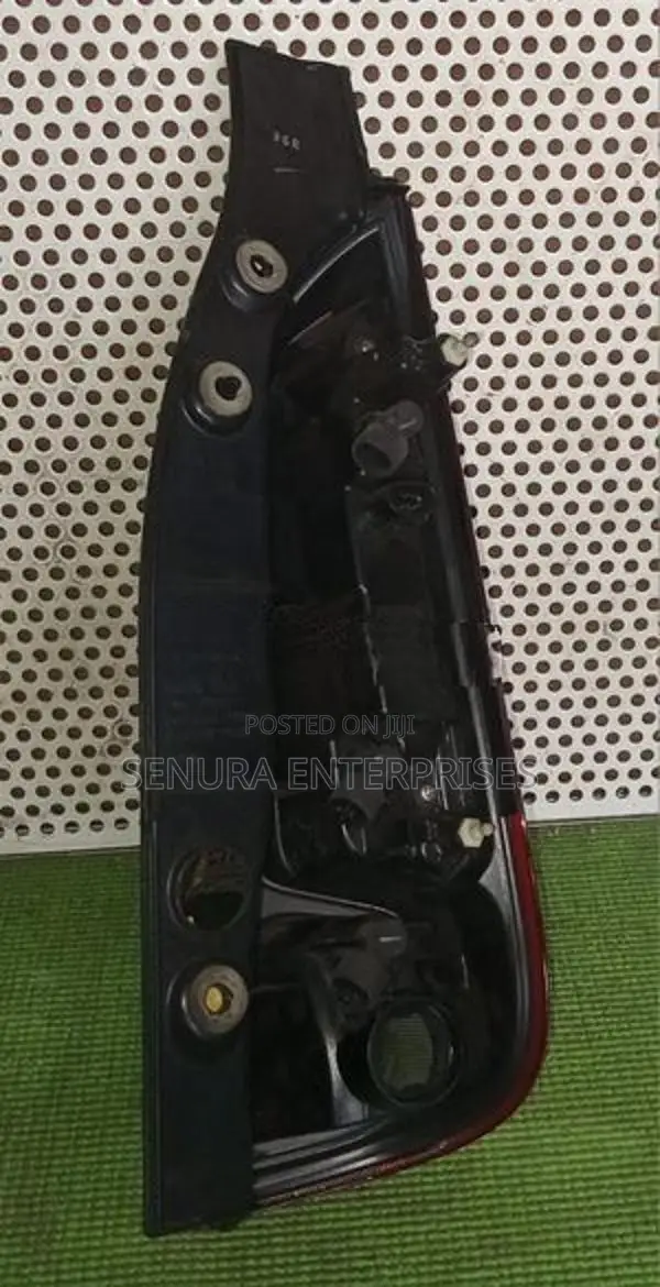 Suzuki Spacia Mk32 S Tail Light Lh