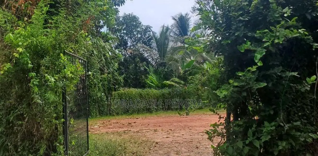 20 Perches Land for Sale in Rajagiriya